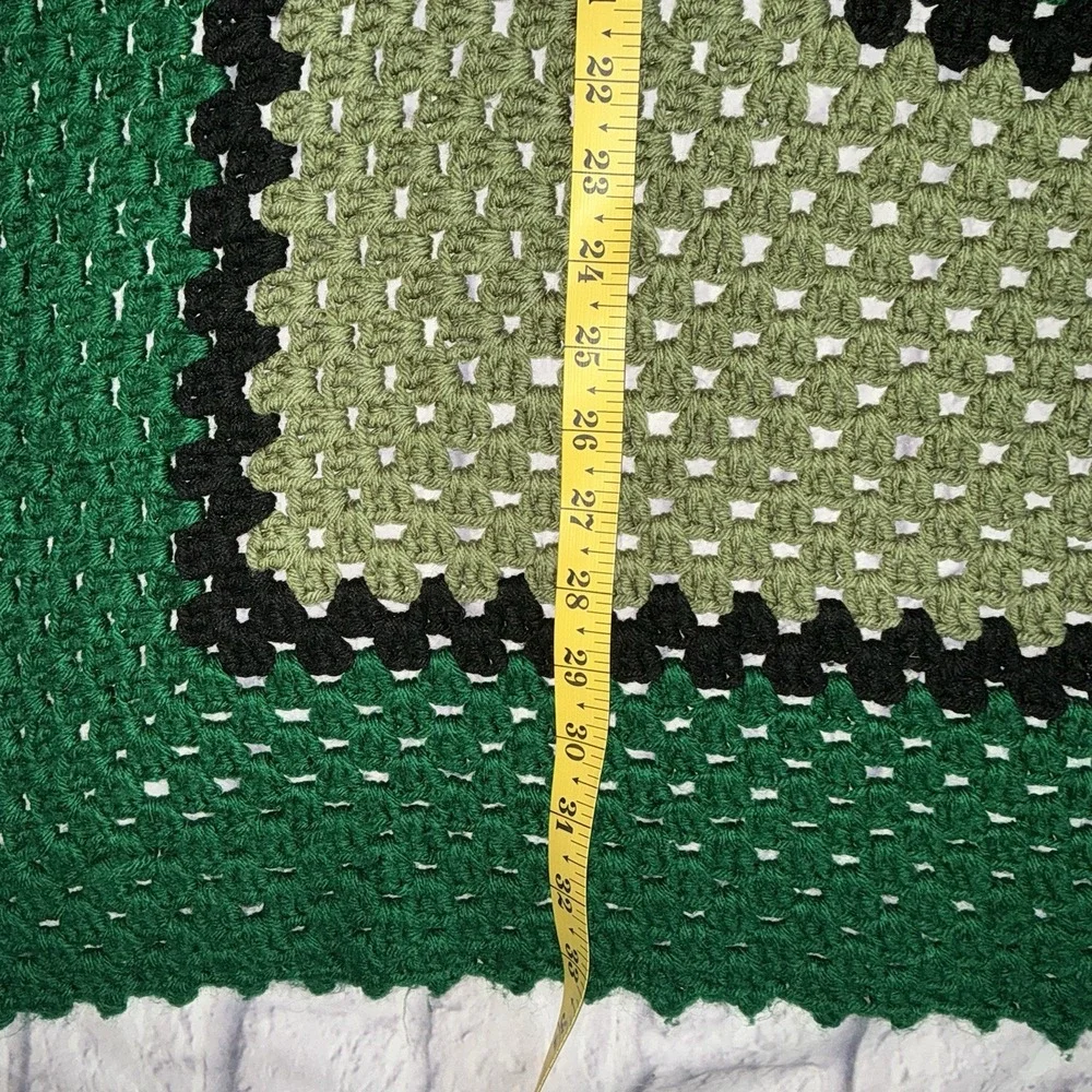 Handmade Knit‎ Crochet Afghan Blanket Throw Infant Multicolor Greens 33x33